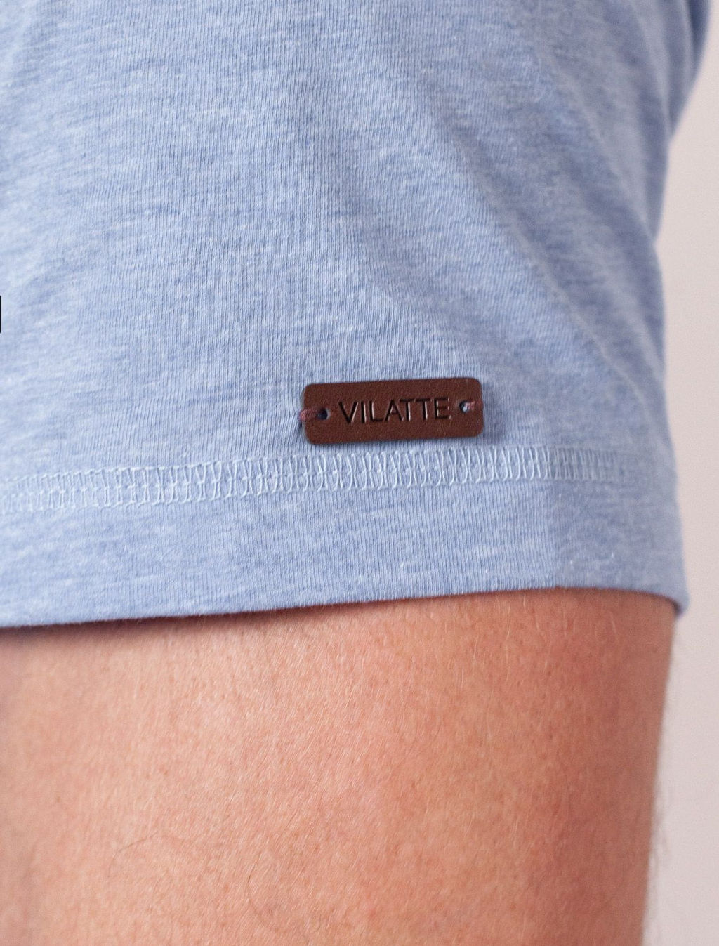 Футболка полуприлегающего кроя с принтом из премиального хлопка - Vilatte фото 4