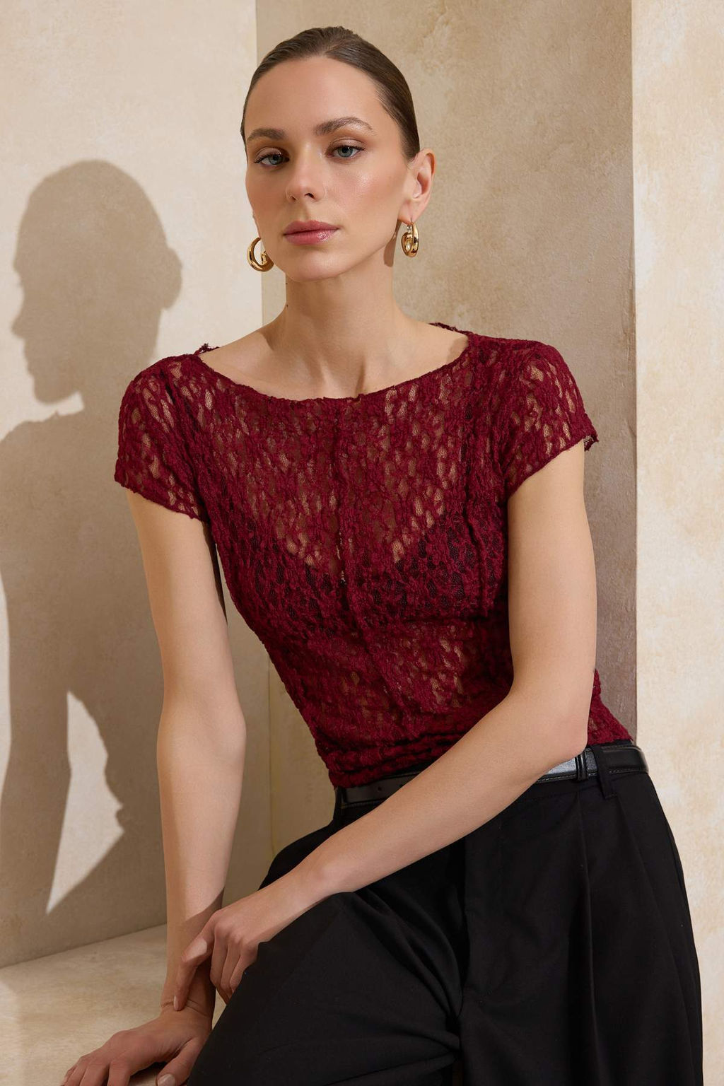 Bordo Fitted/Vucuda Oturan Kay?k Yaka K?sa Kollu Dantel Orme Bluz TWOSS26BZ00185