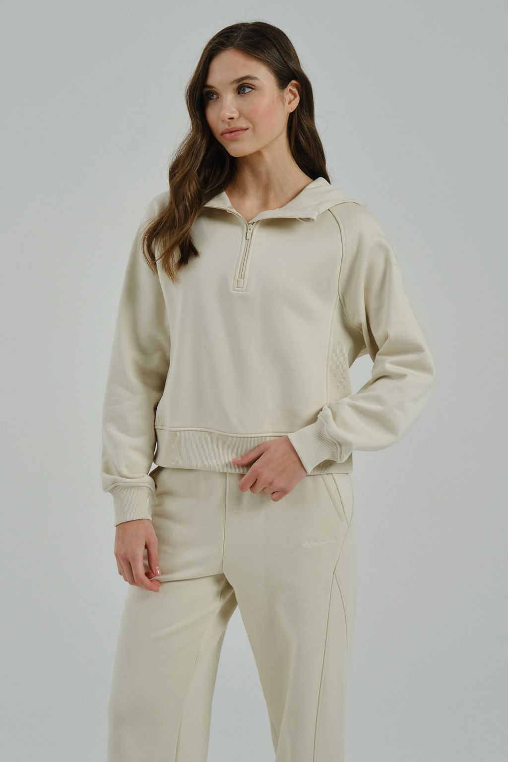 Худи Серый COMMUTE Sweat Hoodie