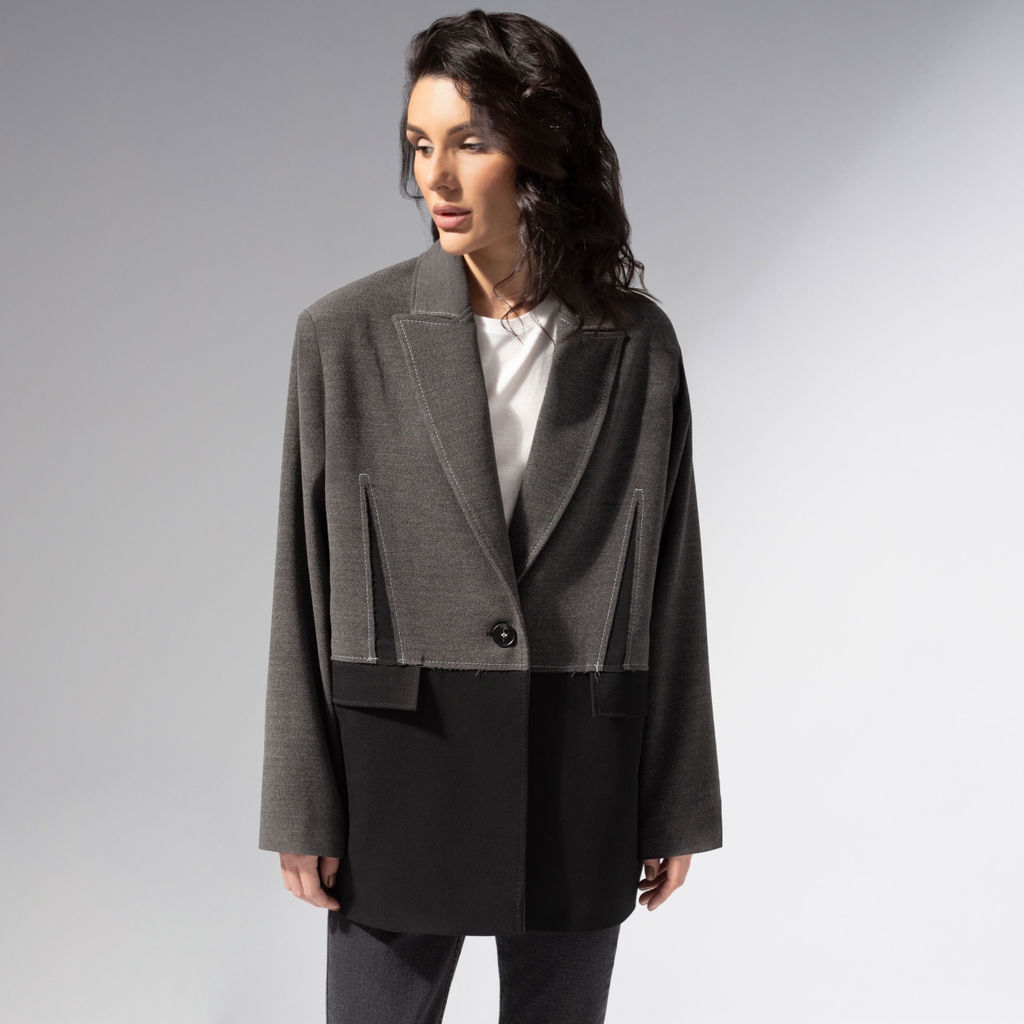 Жакет с контрастными швами, Решительный ход - Charutti фото 7