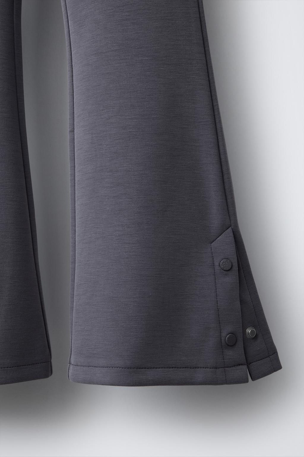 BELL BOTTOM LEGGINGS WITH BUTTONS - Zara фото 3