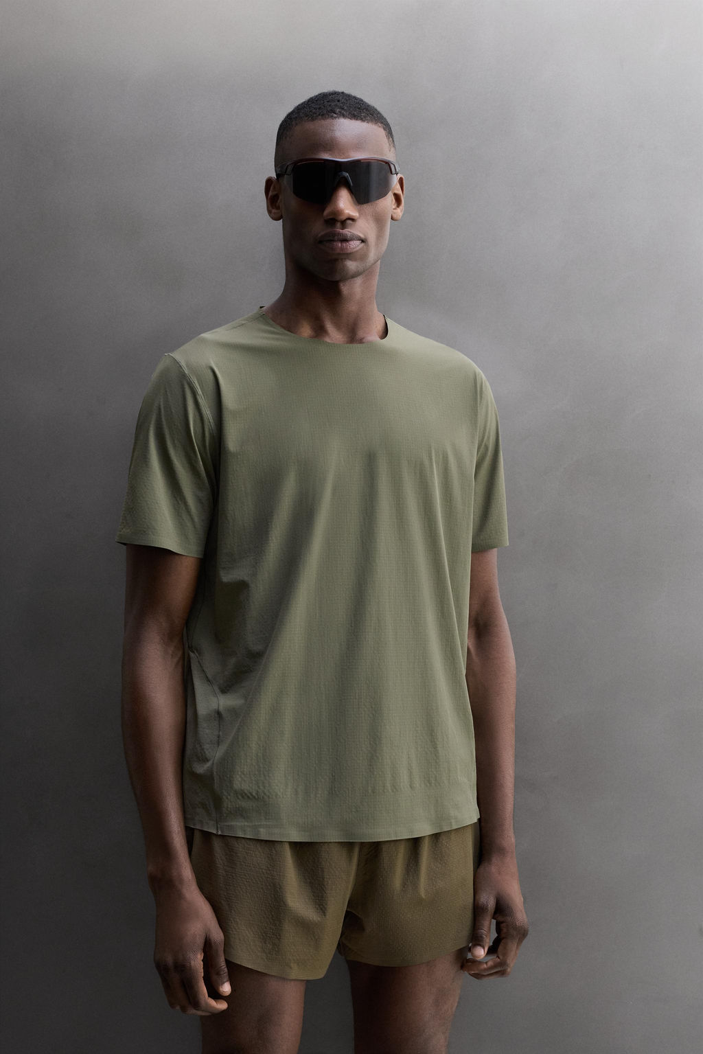 CAMISETA T?CNICA ESTRUCTURA / Gris antracita
