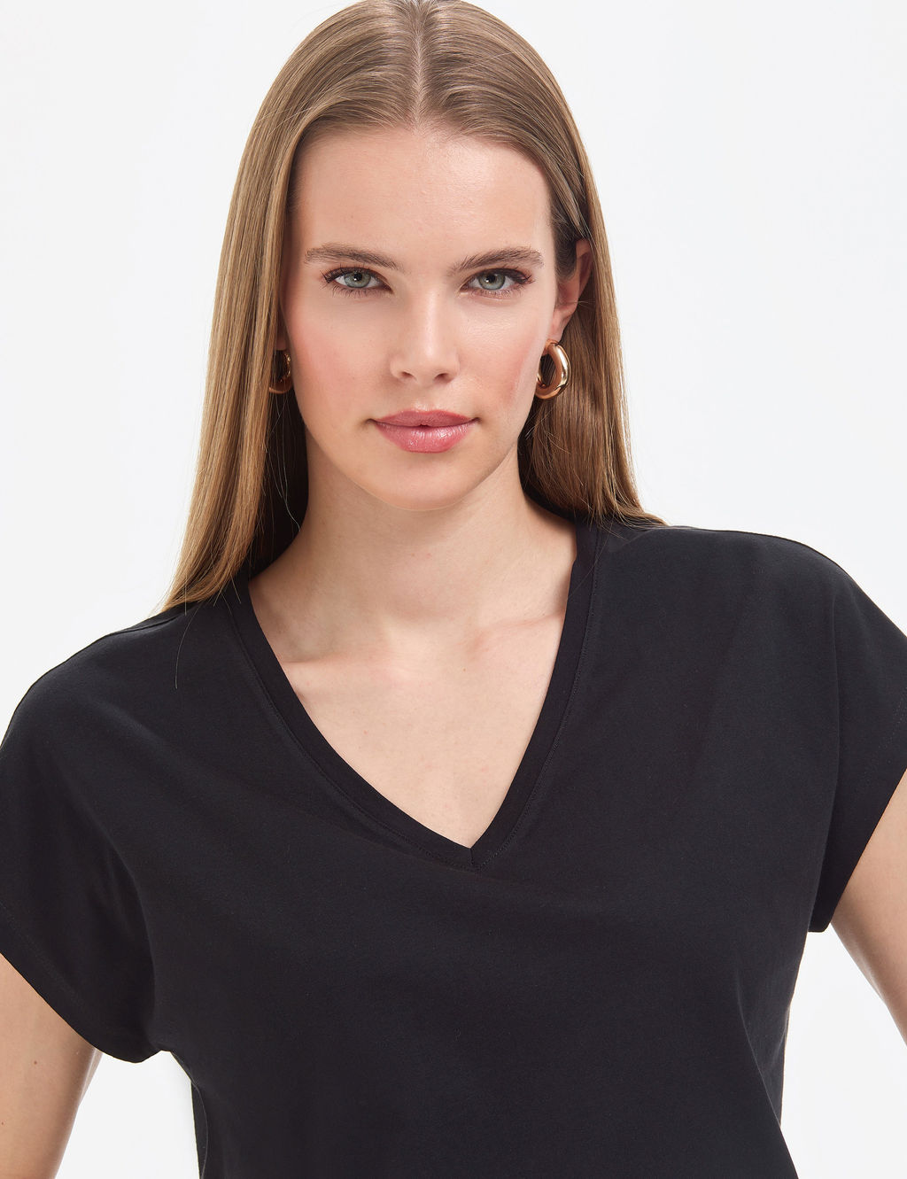 Siyah Regular Fit V Yaka Basic Ti__rt