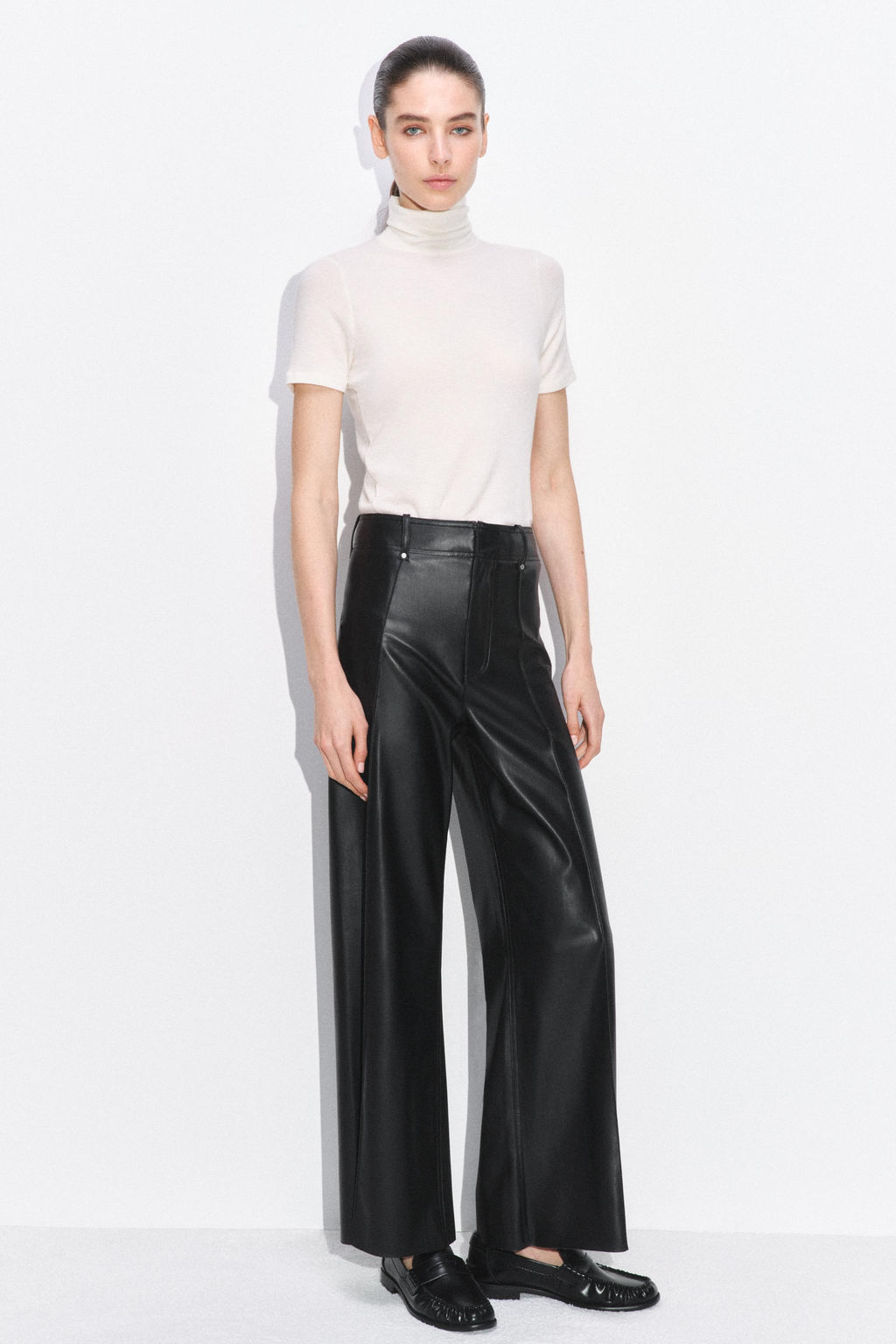 ZW COLLECTION TAILORED WIDE-LEG LEATHER-EFFECT TROUSERS - Zara фото 14