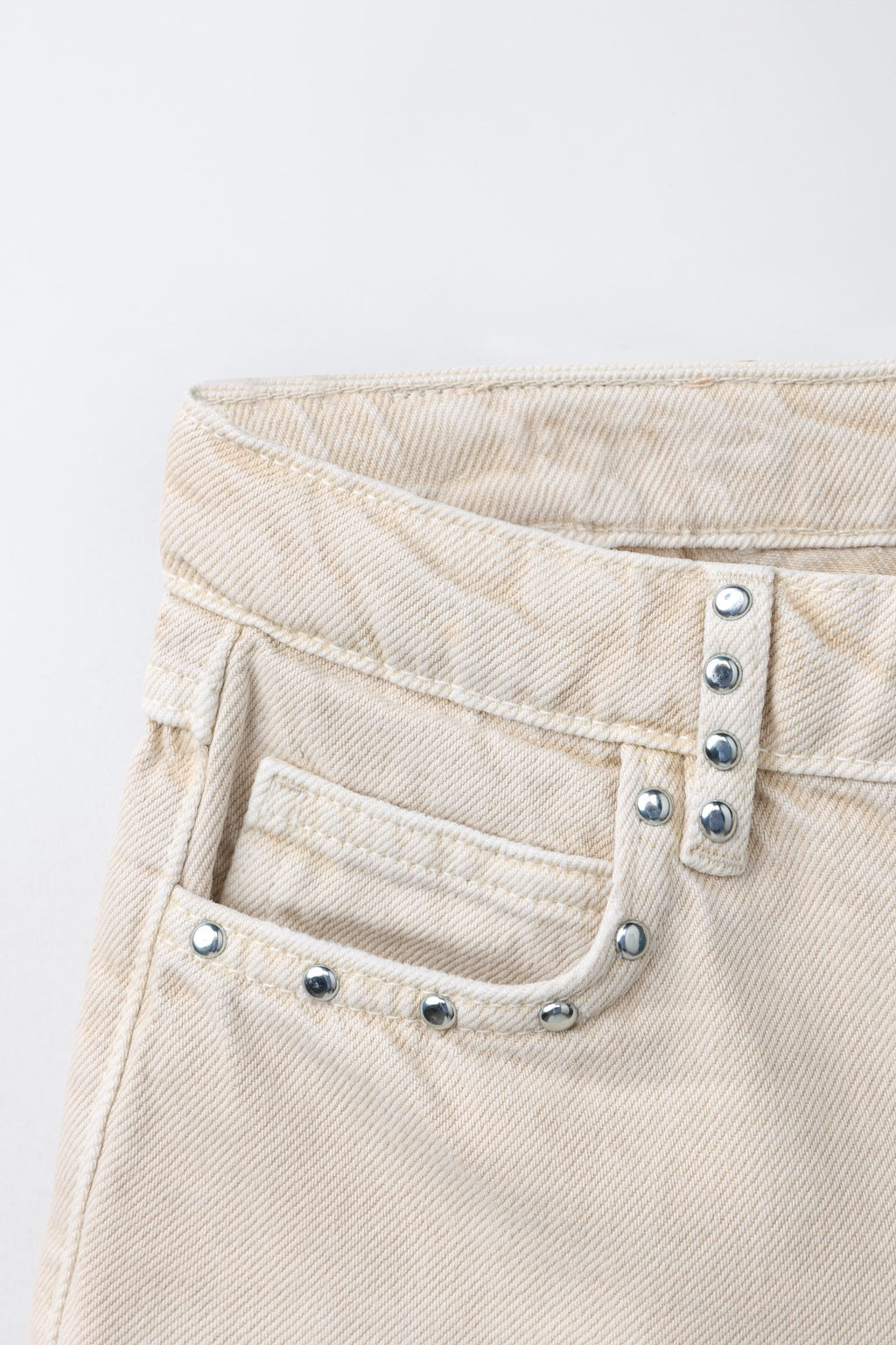 BERMUDA DENIM TACHAS ESTRELLAS / Crudo - Zara фото 5