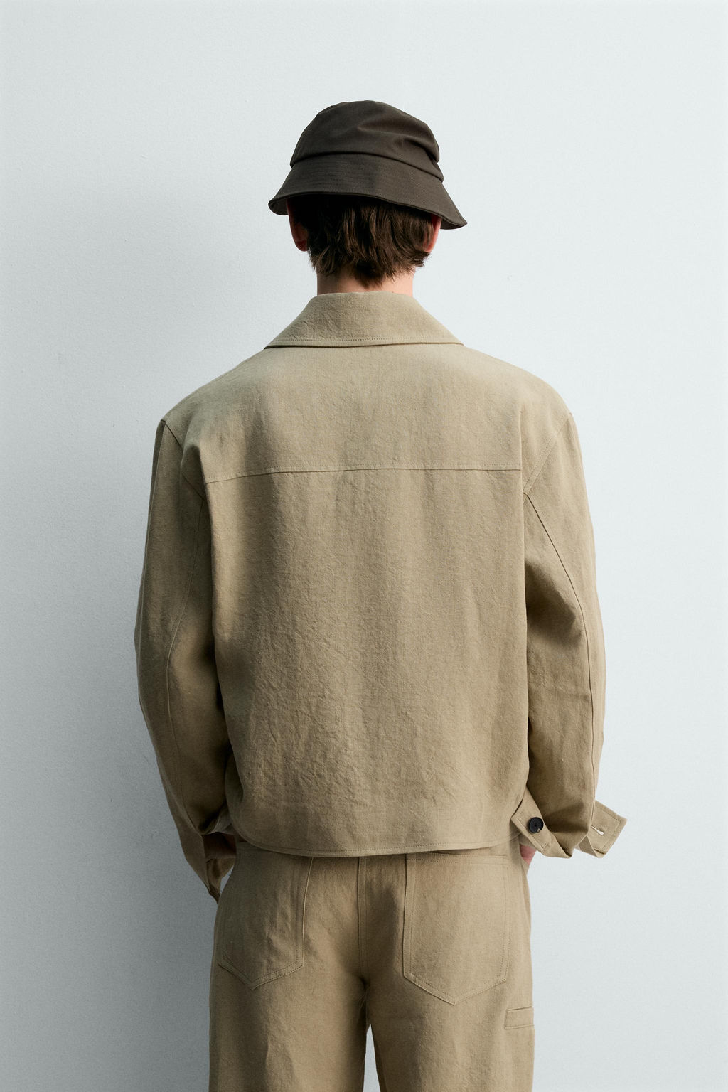 SOBRECAMISA CROPPED FIT 100% LINO LIMITED EDITION / Tostado - Zara фото 3