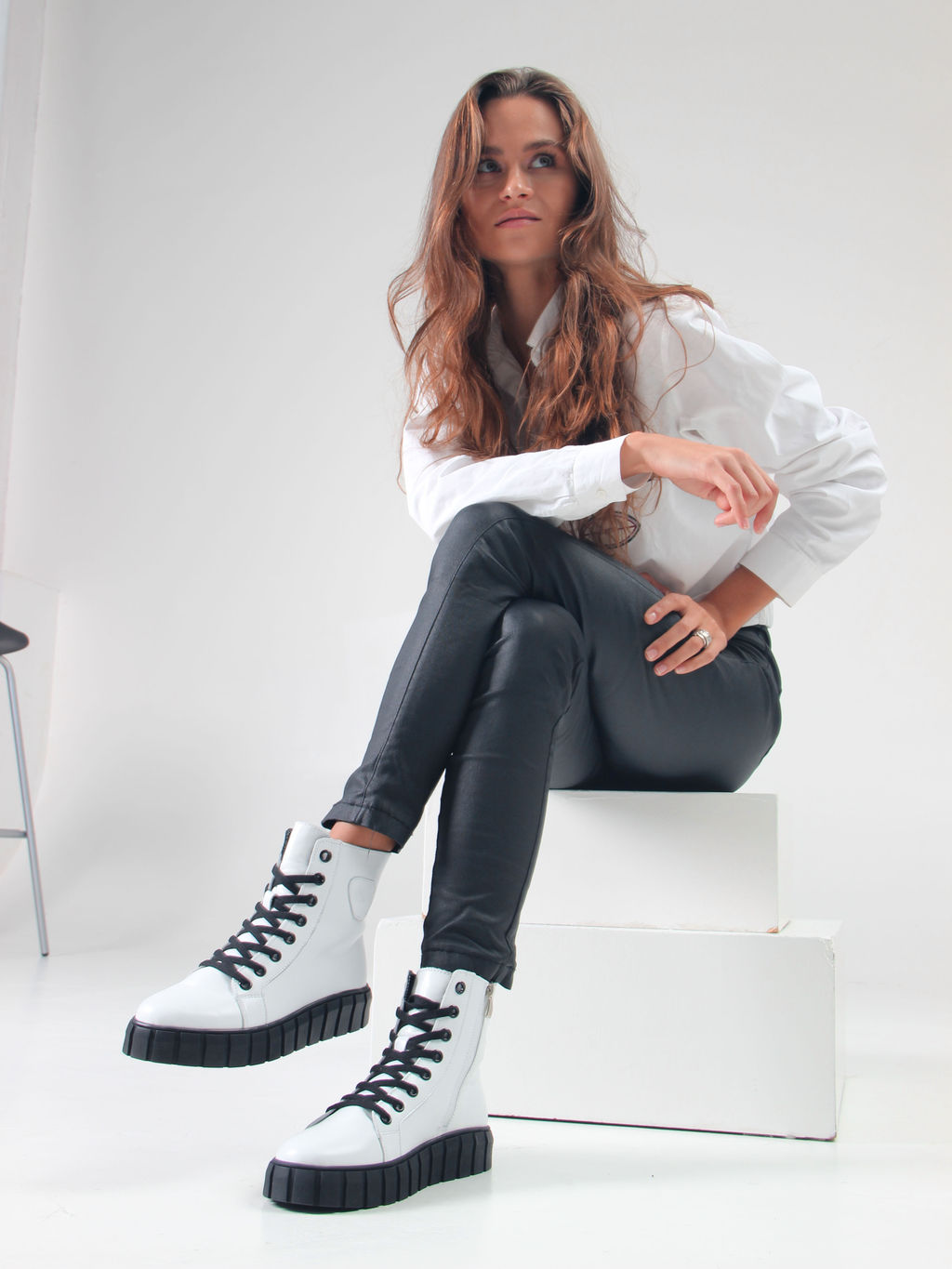 Ботинки 214.1918bl. white/Шерсть