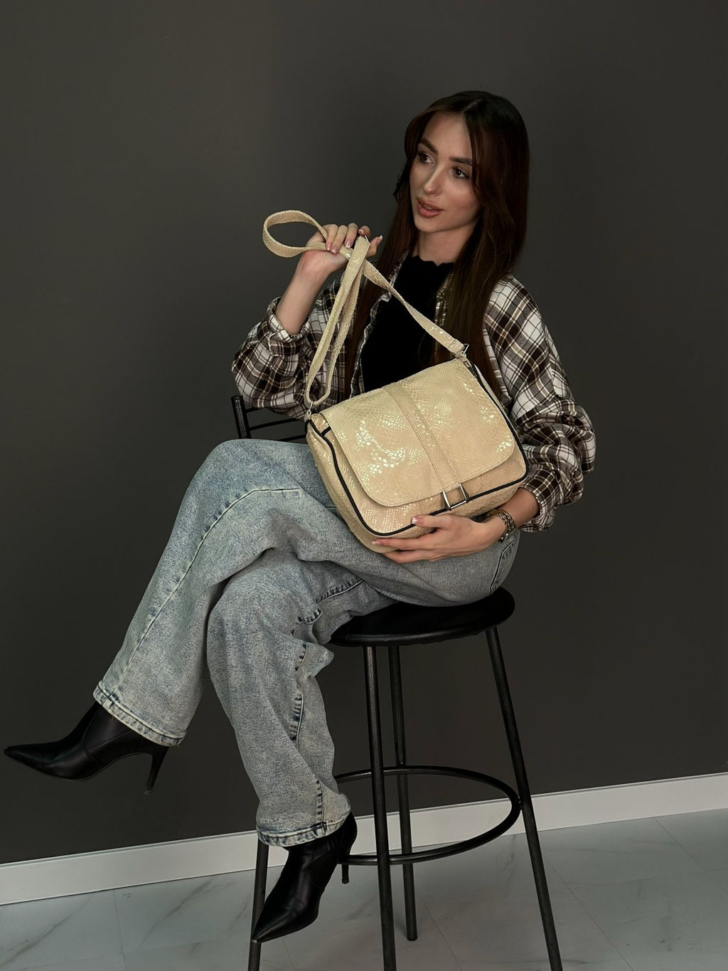 Сумка женская из телячьей кожи