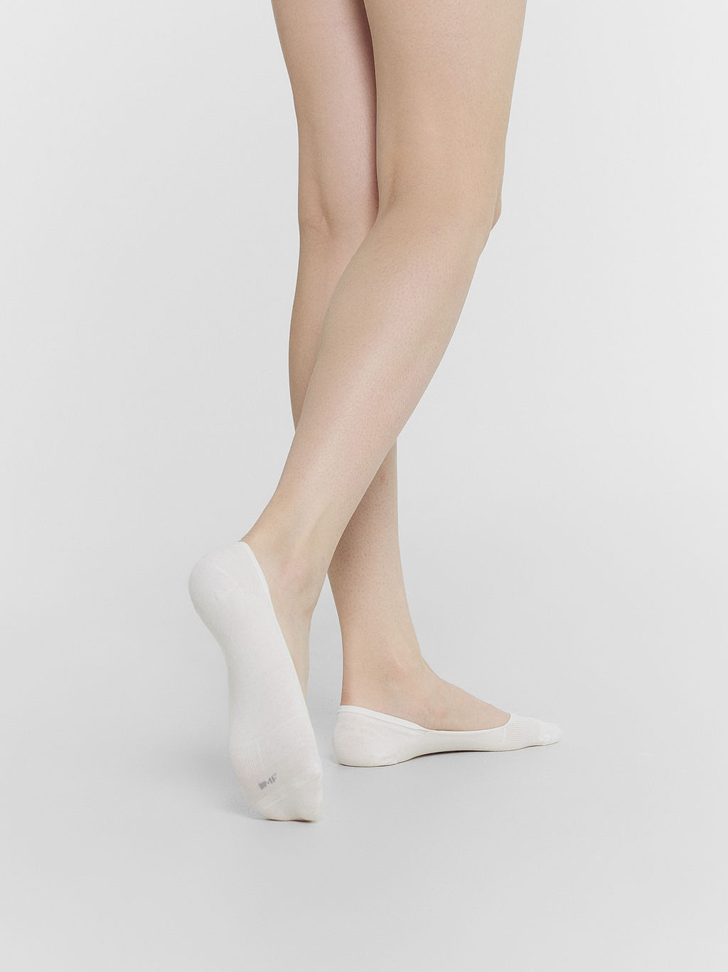 Подследники женские белые с ажурным рисунком - Mark formelle фото 2