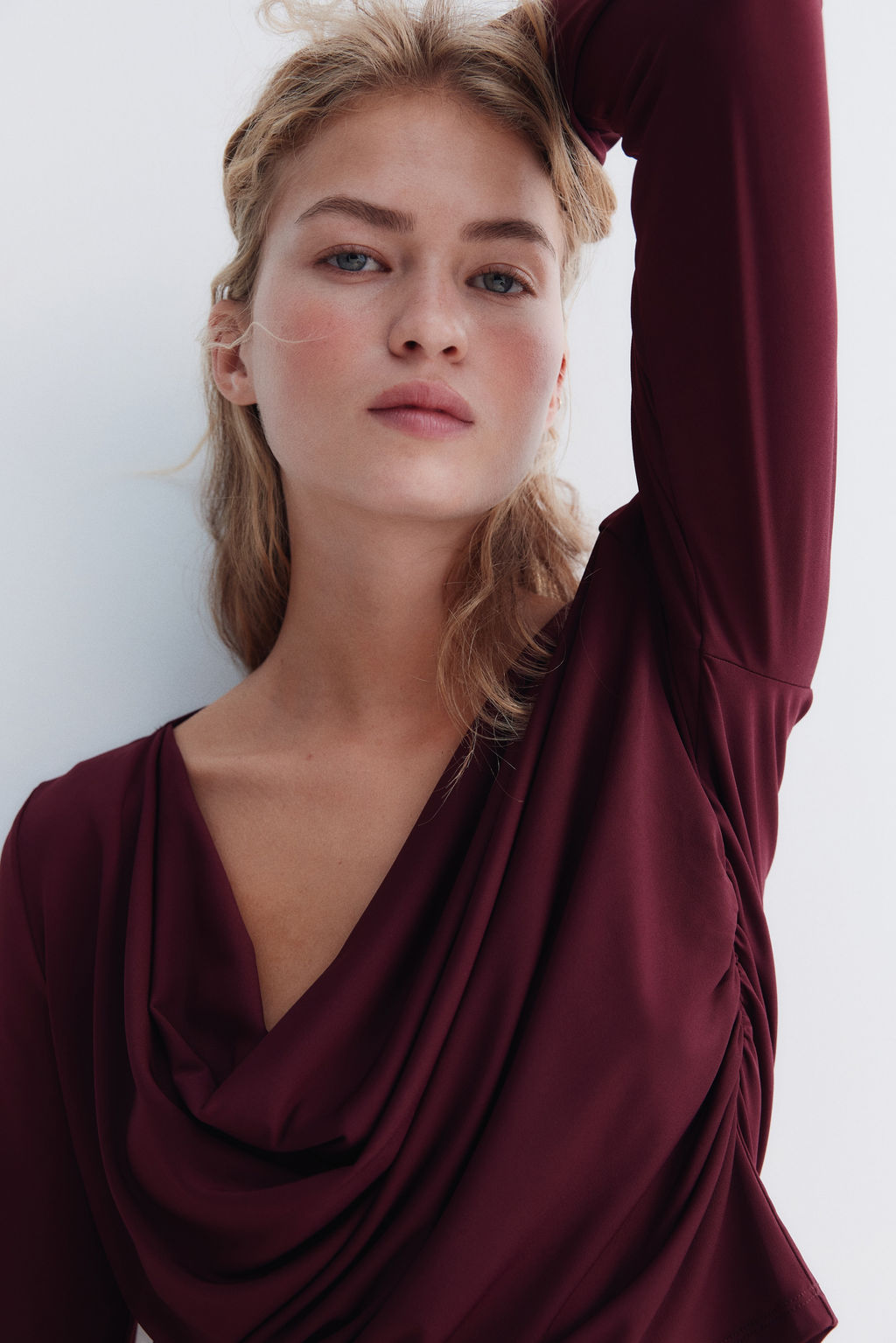 Top drapeado de punto - H&m фото 3