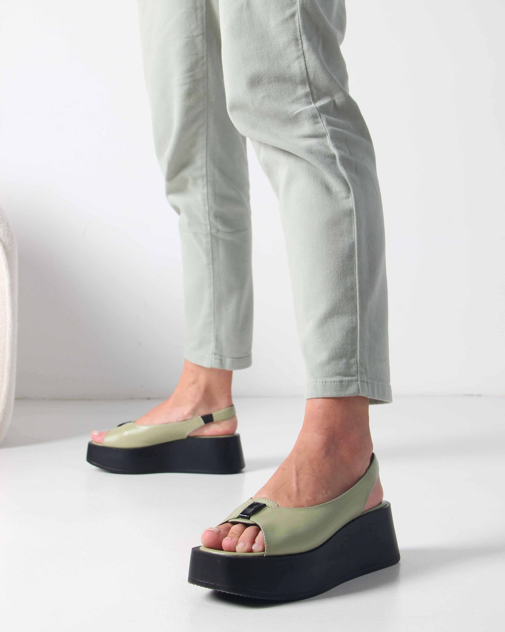 Босоножки 3020.22776bl. Авокадо