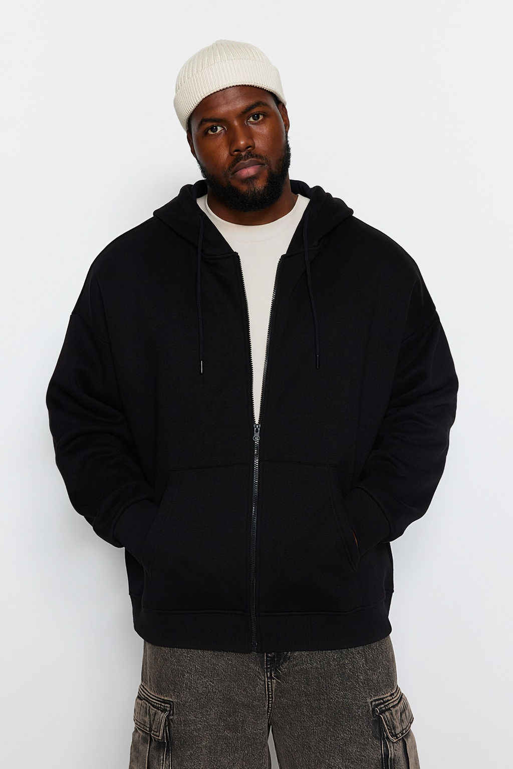 TRENDYOL MAN Siyah Buyuk Beden Oversize Kapusonlu Sweatshirt TMNAW24AO00003 - Trendyolmilla фото 2