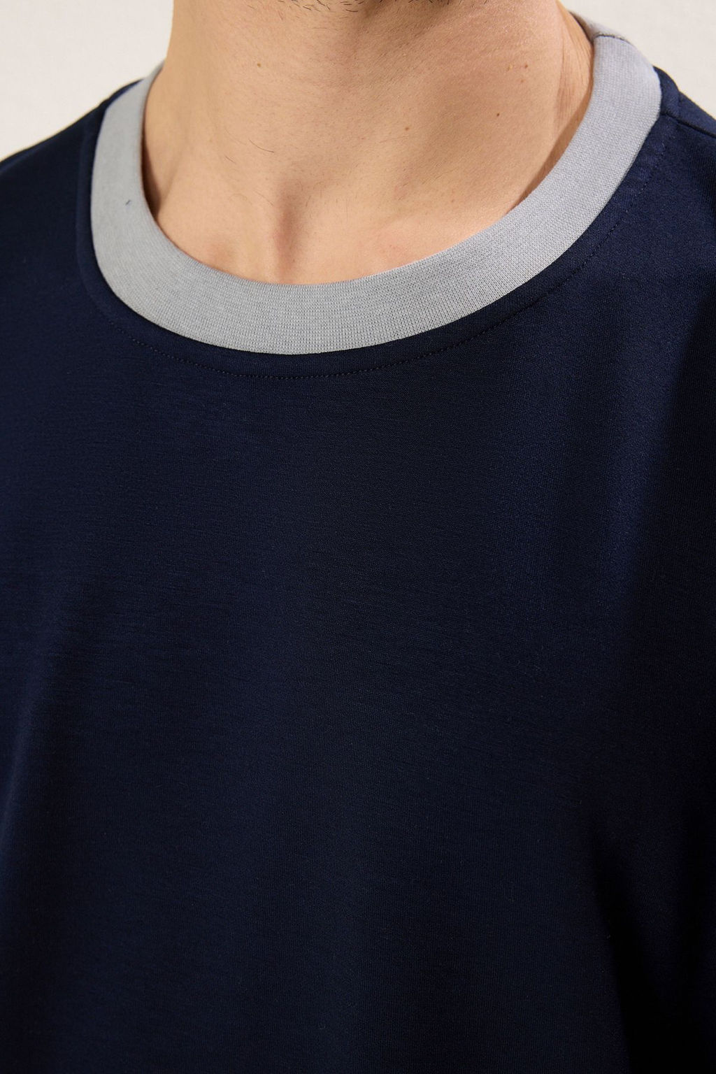 TRENDYOL MAN Ekru Boxy Fit/Kare Kesim Yumusak Doku Interlok Kumas T-Shirt TMNSS25TS00078 - Trendyolmilla фото 5