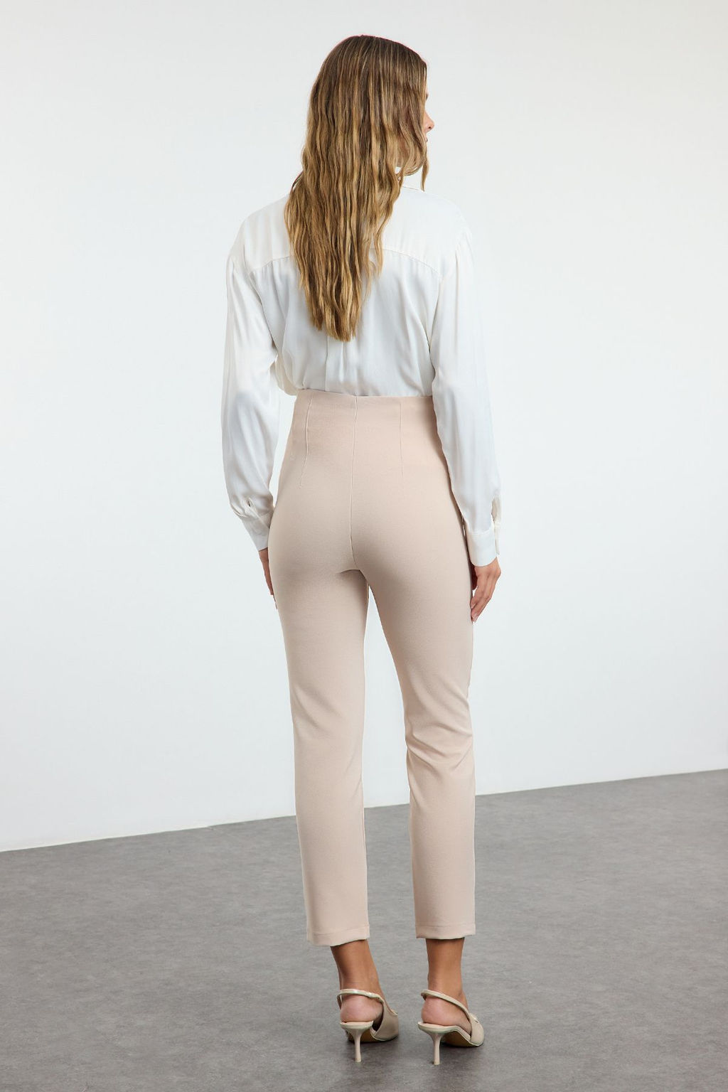 Bej Cigarette Kal?p Pensli Yuksek Bel Bilek Boy Dokuma Kumas Pantolon TWOSS20PL0515