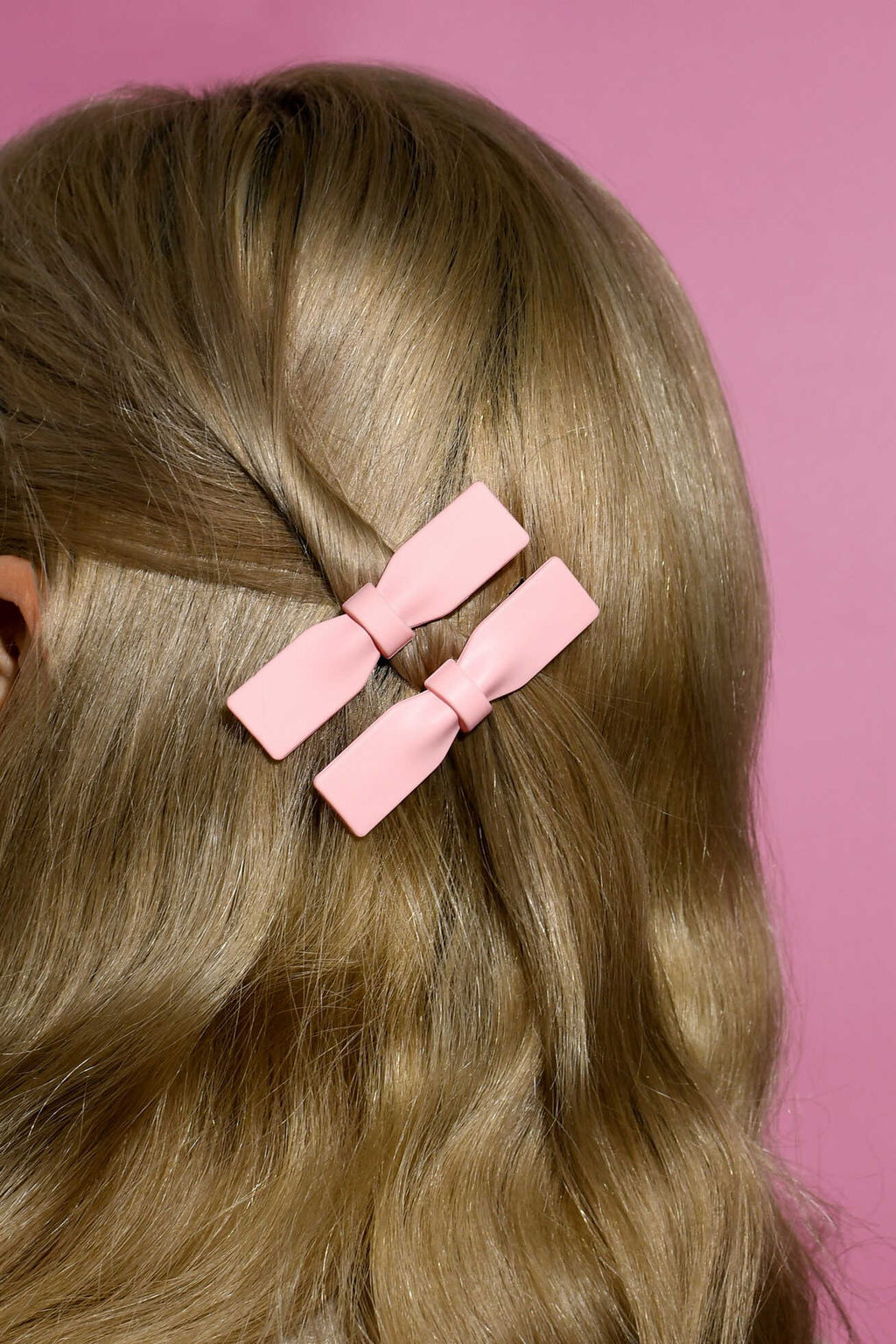 Набор заколок для волос зажим, арт. 71787 / 10 БАНТИКИ (в наборе: 2шт., 6,3 см, черный металл, полиметилметакрилат, цвет: розовый, подложка из мелованного картона + ПЭТ-пакет с европодвесом)