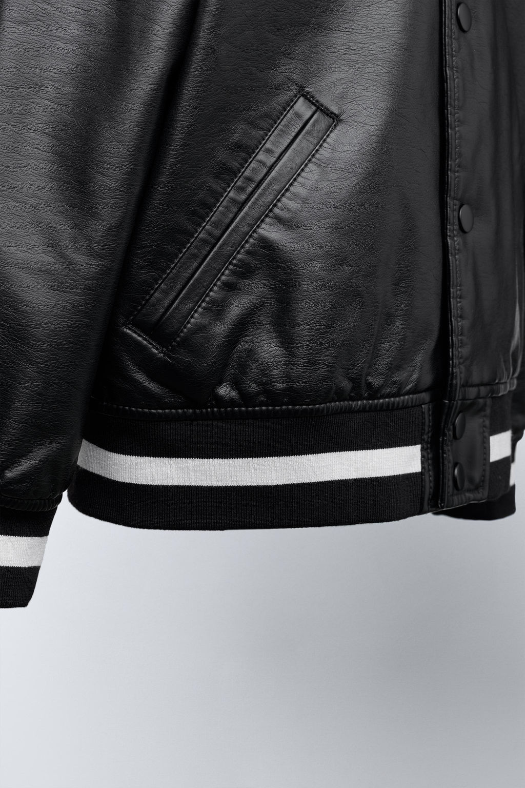FAUX LEATHER BOMBER JACKET WITH EMBROIDERED TEXT - Zara фото 6