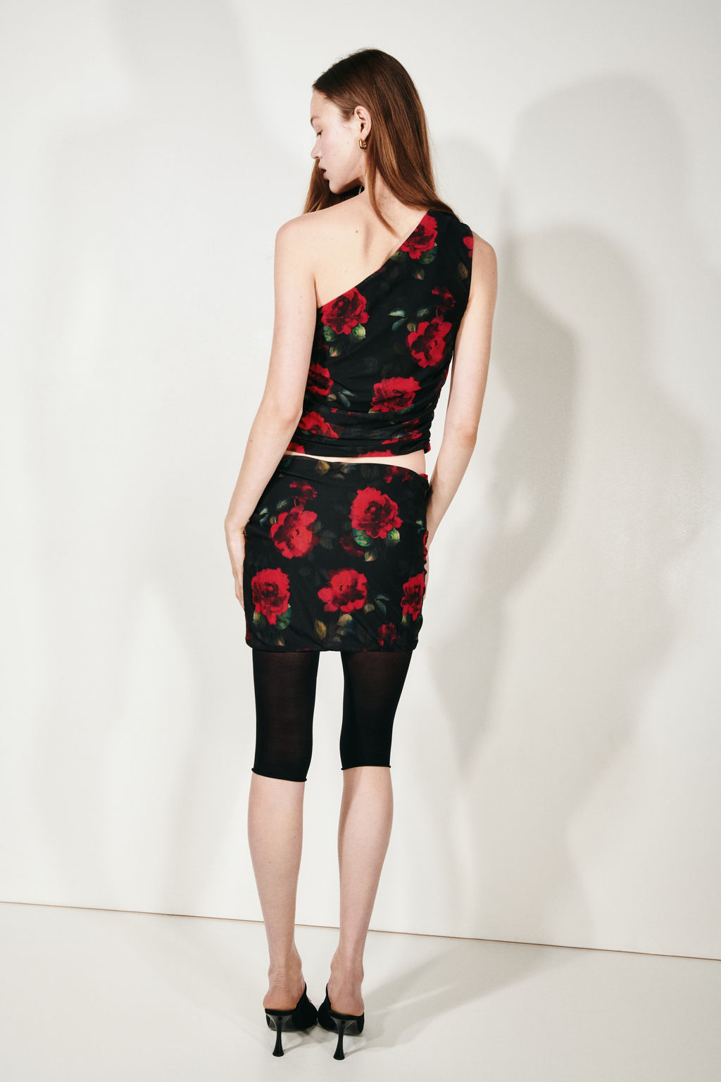 Minifalda con detalle enlazado - H&m фото 4