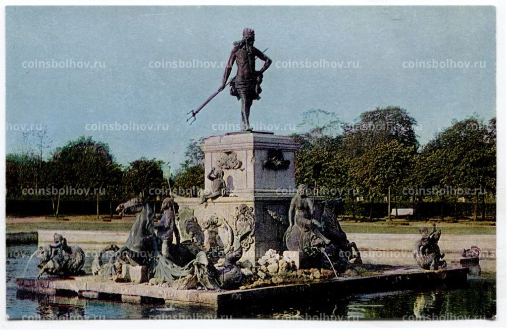 Открытка Петродворец- Верхний сад.Фонтан Нептун