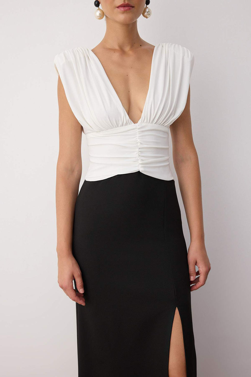 Siyah-Beyaz Renk Bloklu Maxi Boy Elbise TPRSS25EL00315 - Trendyolmilla фото 3