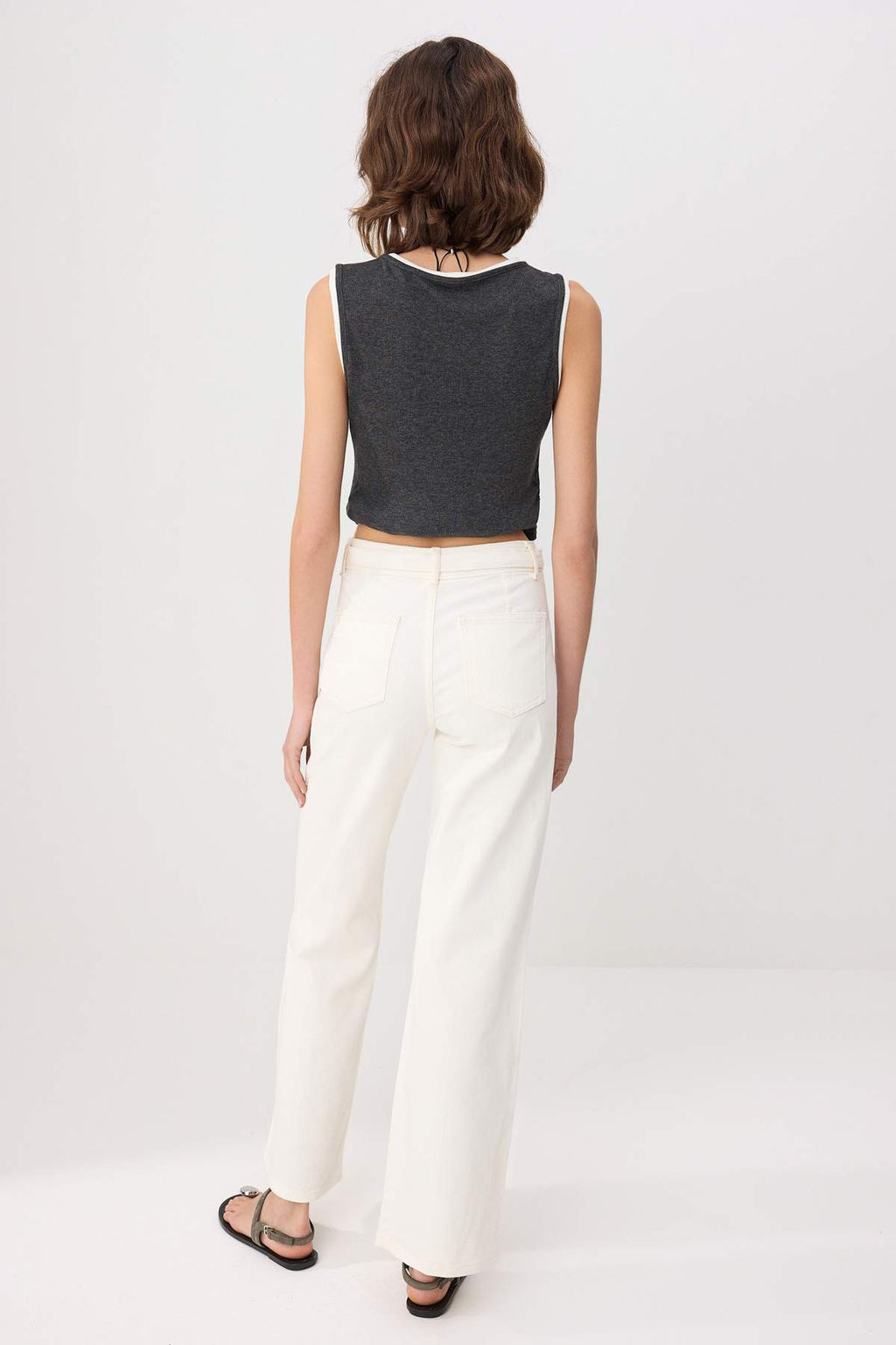 Beyaz Kemer Detayl? Normal Bel Wide Leg Jeans TWOSS26JE00277 - Trendyolmilla фото 5