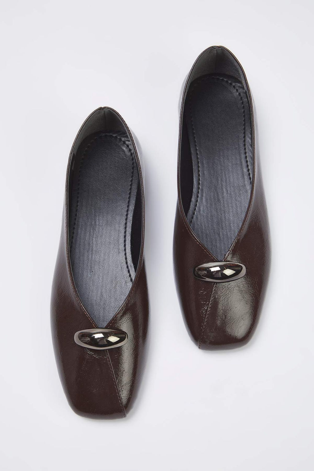 Siyah Aksesuar Detayl? Kare Burun Kad?n Babet TAKAW26BE00007 - Trendyolmilla фото 7