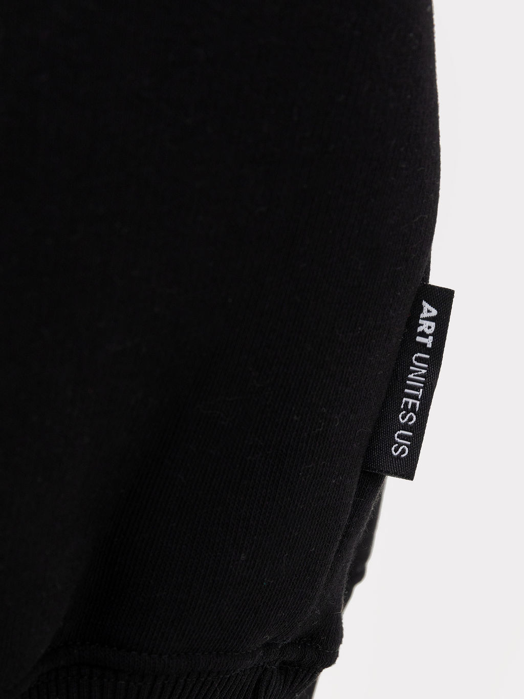 Анорак мужской в черном цвете с принтом в виде картины черный +печать 121816 - Mark formelle фото 9