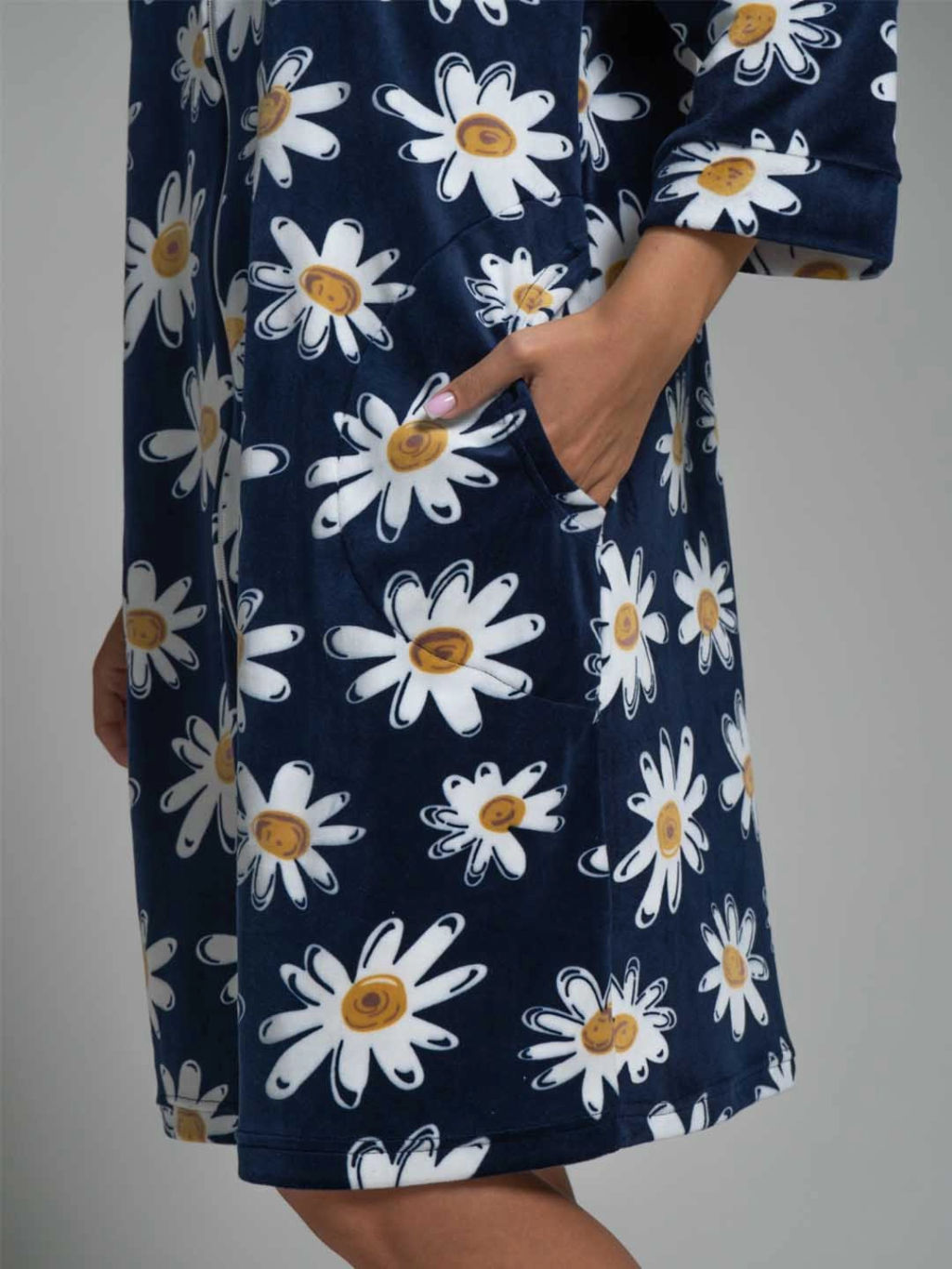 Халат женский, цвет синий белый