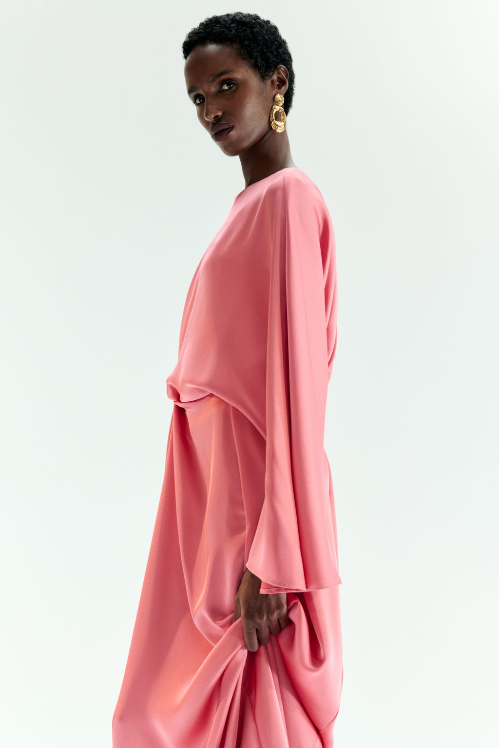 Vestido de sat?n con detalle girado - H&m фото 6