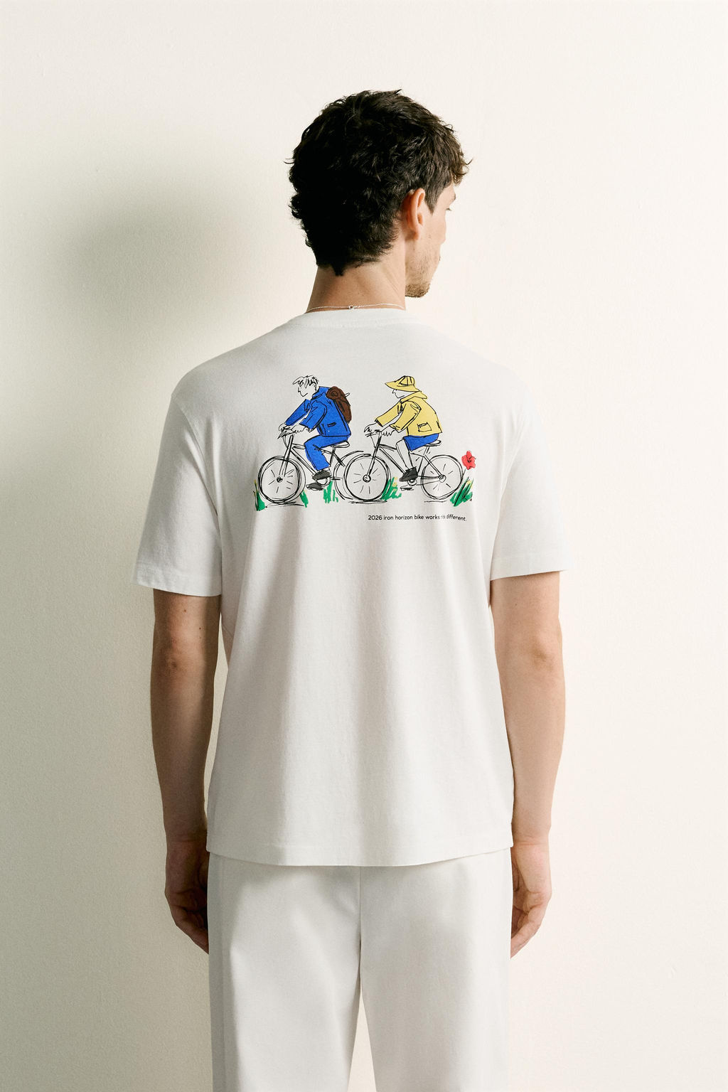 CAMISETA REGULAR FIT ESTAMPADOS COMBINADOS / Blanco roto - Zara фото 3