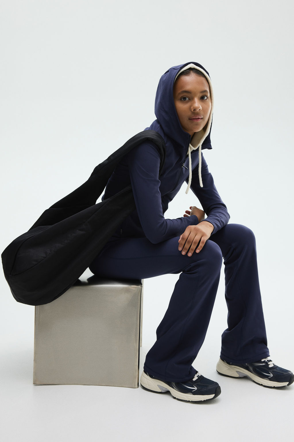 Chaqueta de deporte con SoftMove - H&m фото 4