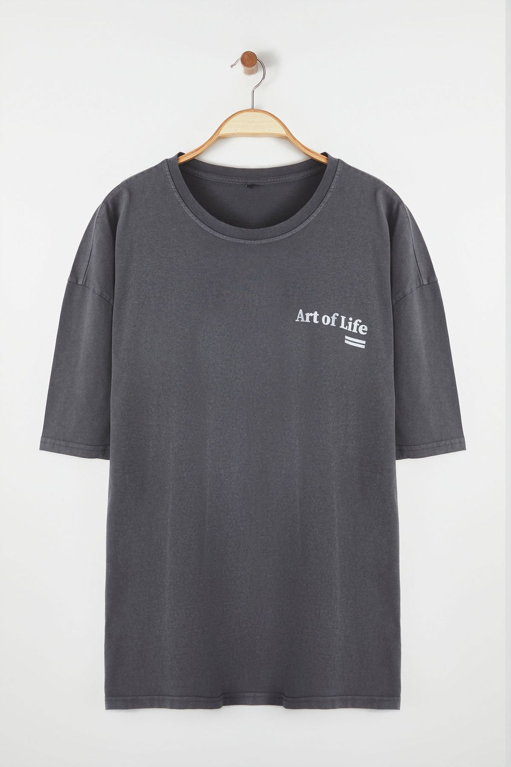 TRENDYOL MAN Buyuk Beden Antrasit Oversize/Genis Kesim Soluk Efektli Bask?l? %100 Pamuklu T-Shirt TMNSS25BF00014 - Trendyolmilla фото 3
