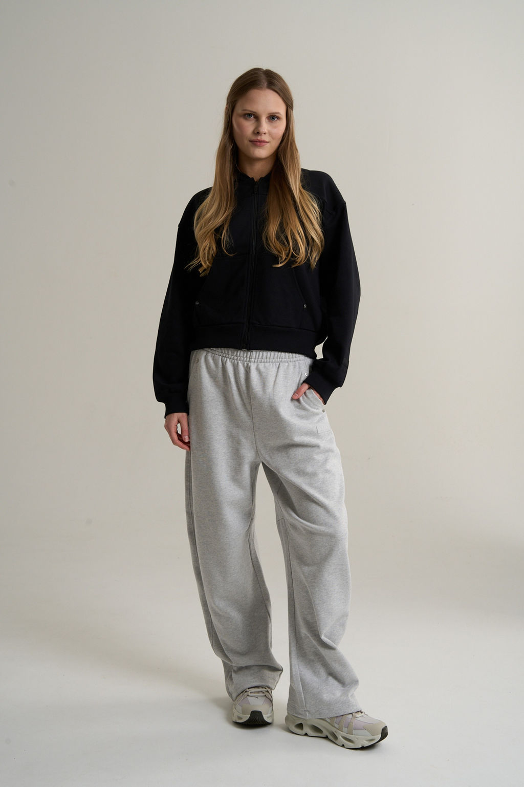 Брюки трикотажные Серый ANTA SKATE Knit Track Pants