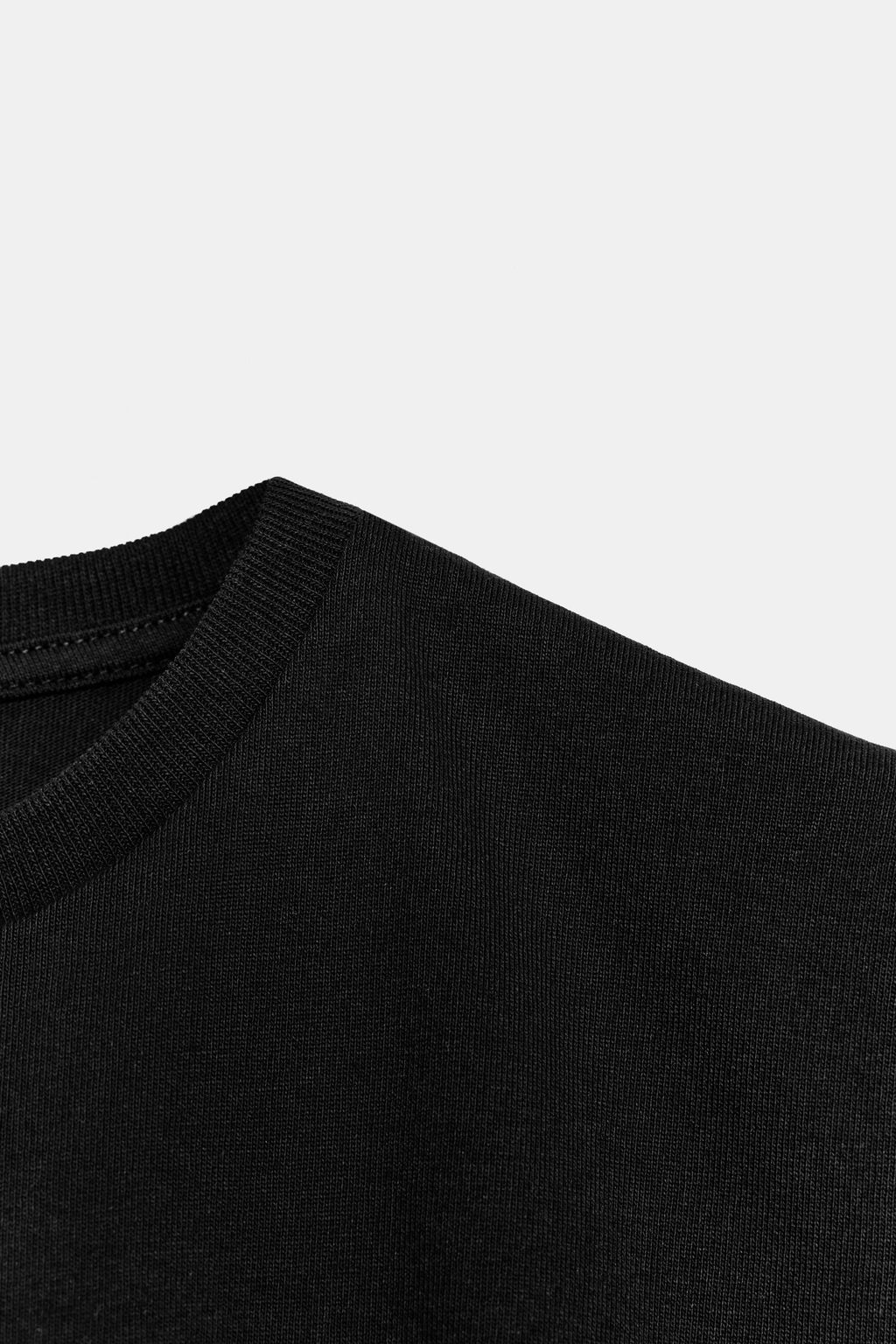 CAMISETA MANGA CORTA / Carb?n - Zara фото 8