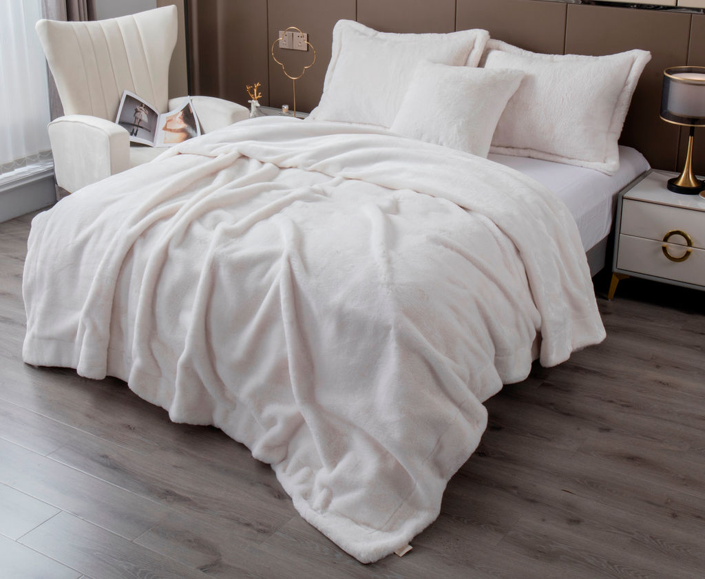 Покрывало декоративное Rabbit (молоко) - Kazanov.a. фото 7