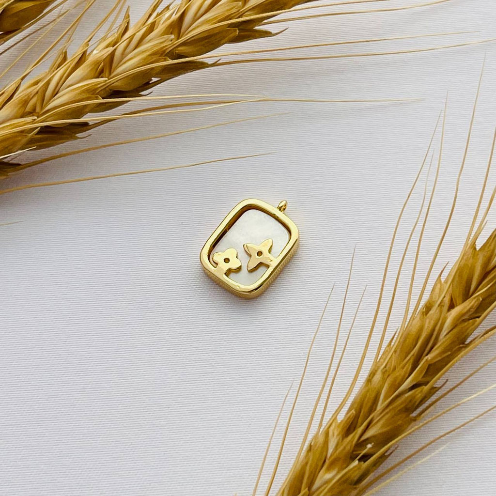 Подвеска перламутровая (1 шт)