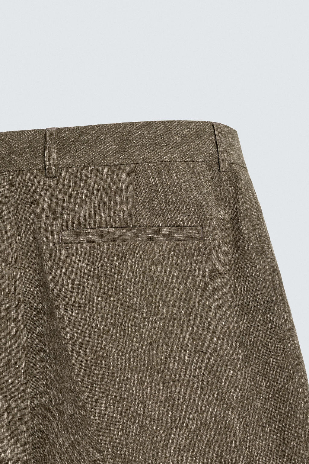 BERMUDA RELAXED FIT PLIEGUES / Khaki