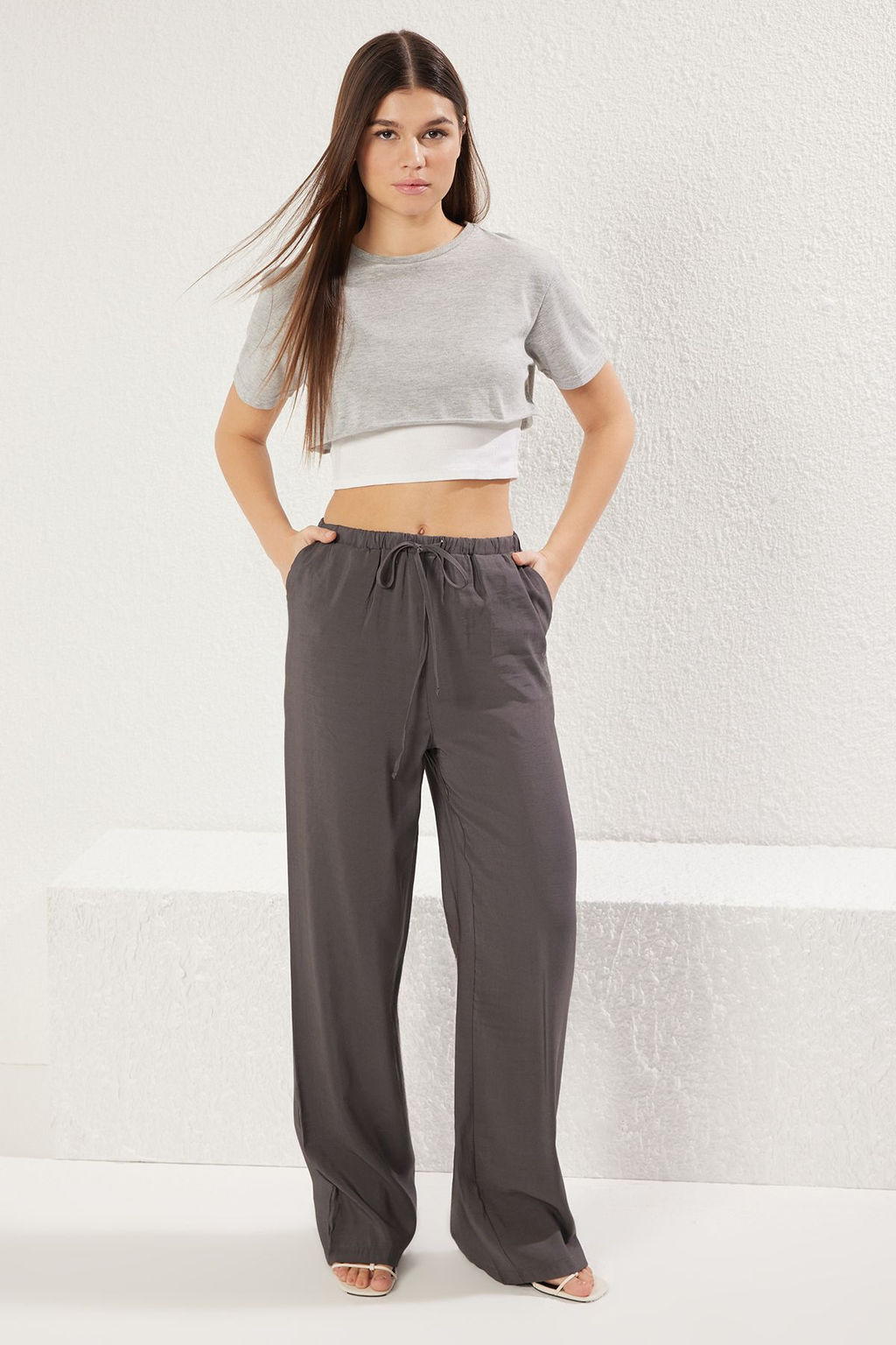 Antrasit Wide Leg Genis Paca Dokuma Pantolon TWOSS25PL00014