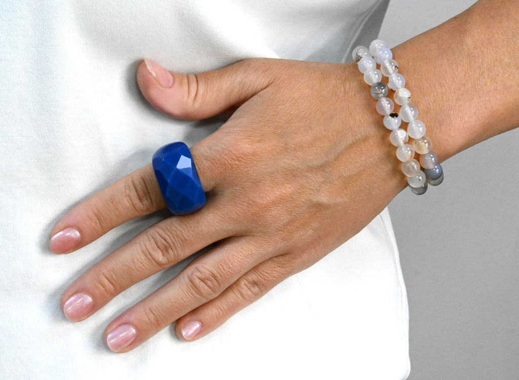 Крупный перстень из Агата цвет синий