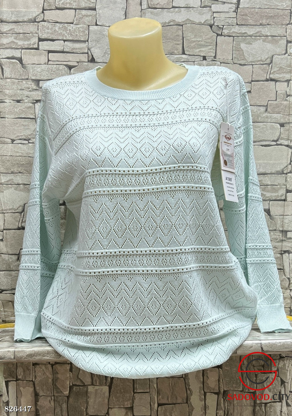 Свитер женский с 3/4 рукавом