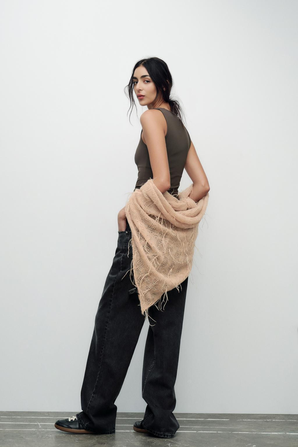 POLYAMIDE TOP WITH WIDE STRAPS - Zara фото 26