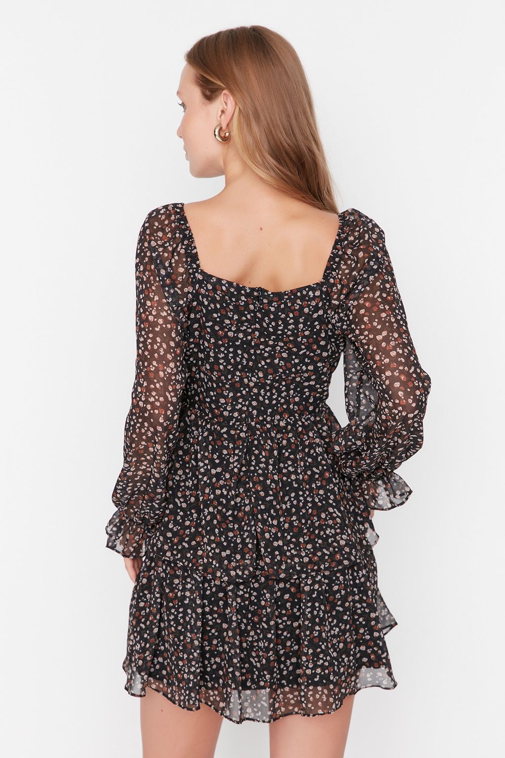 Siyah Cicek Desenli Belden Ac?lan Volanl? Astarl? Dokuma Elbise TWOAW23EL01455