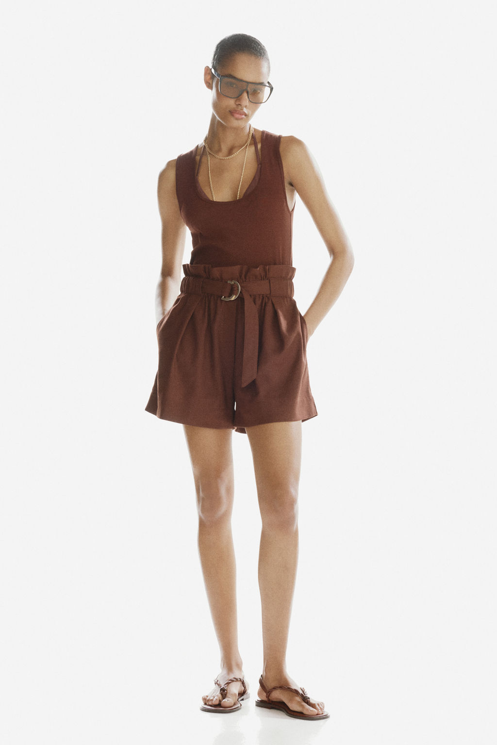 Pantal?n corto paper bag con cintur?n - H&m фото 6