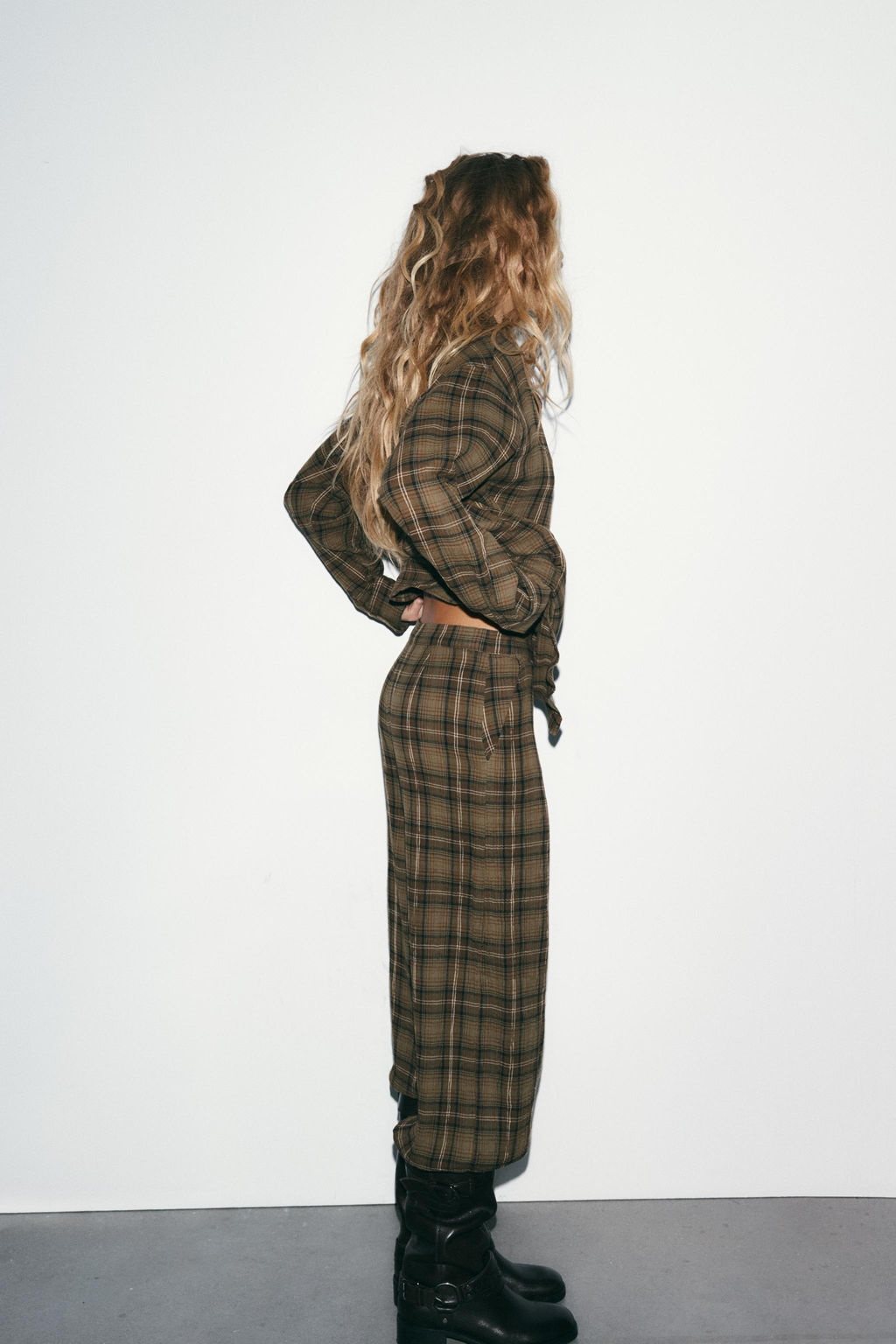 CHECK SAROUEL TROUSERS - Zara фото 12