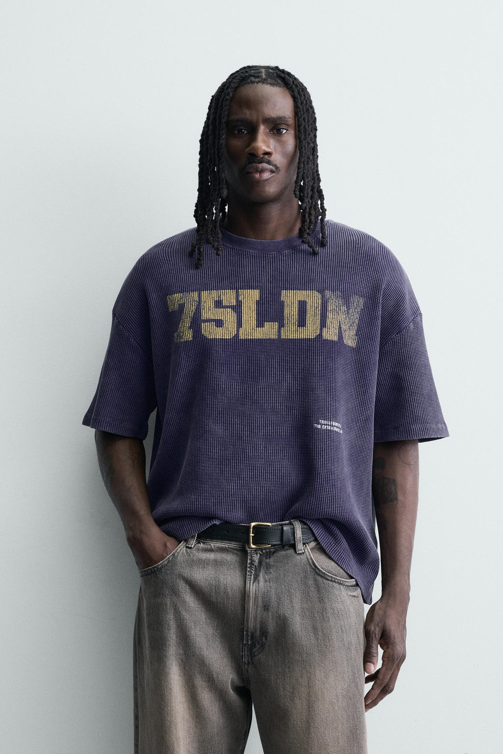 SUDADERA ESTRUCTURA WAFFLE ESTAMPADO LAVADO / Azul tinta - Zara фото 2