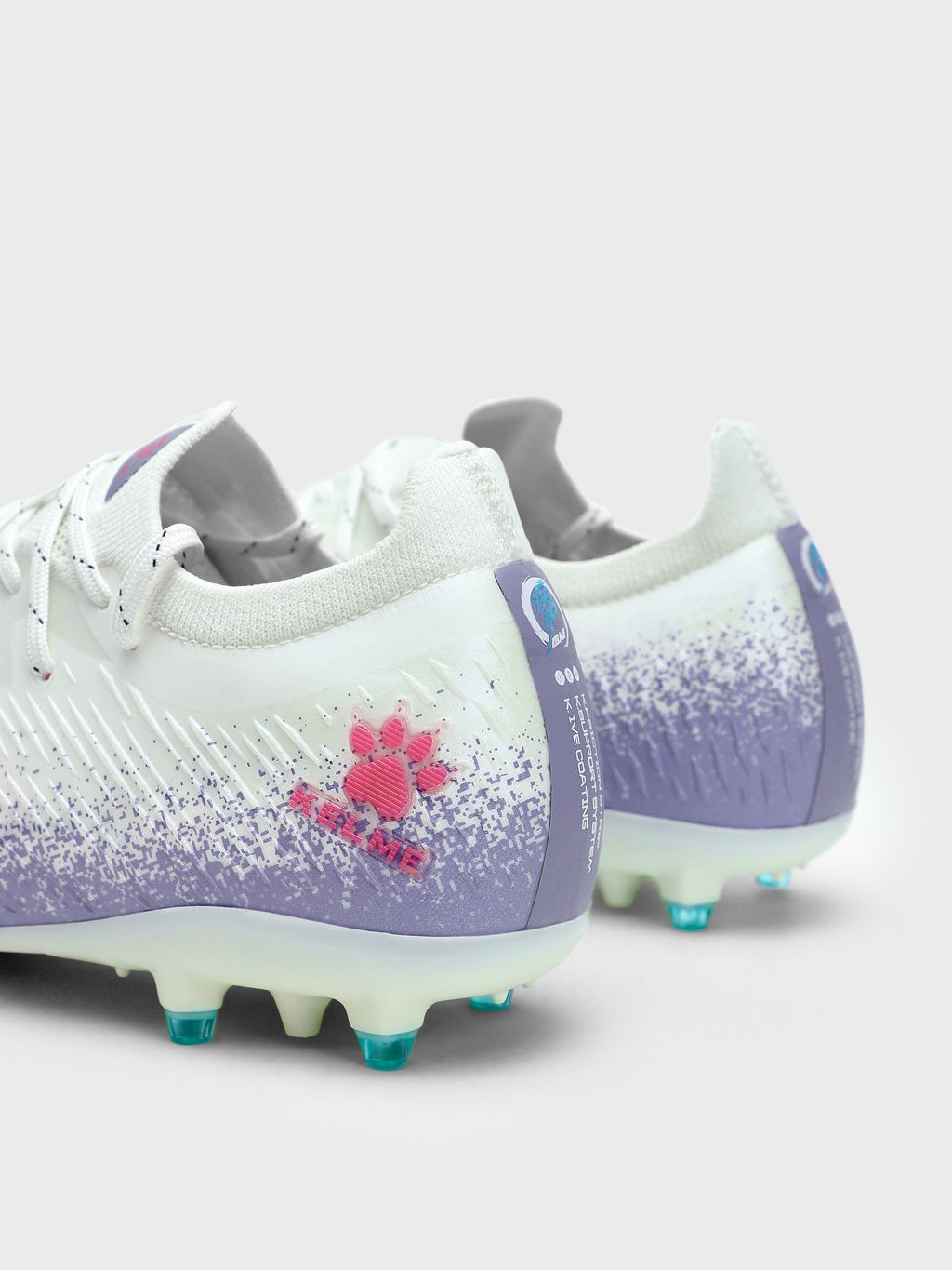 Бутсы KELME Mens Football Shoes (MG) White
