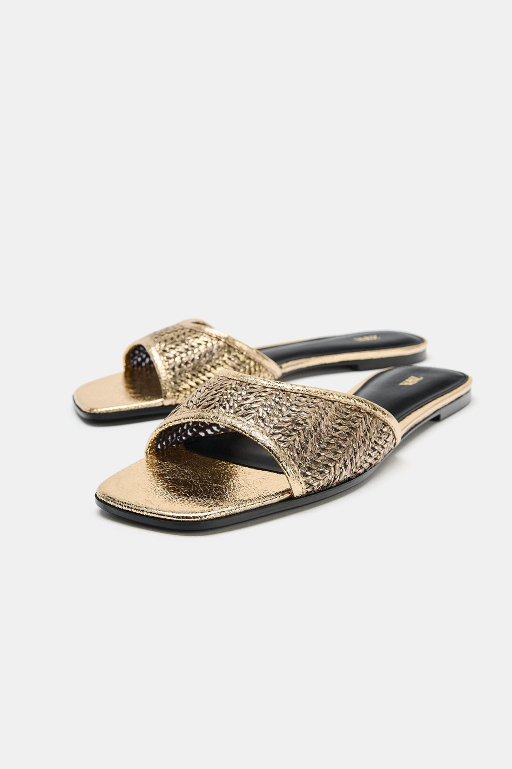 SANDALIA PLANA TRENZADA / Oro - Zara фото 2