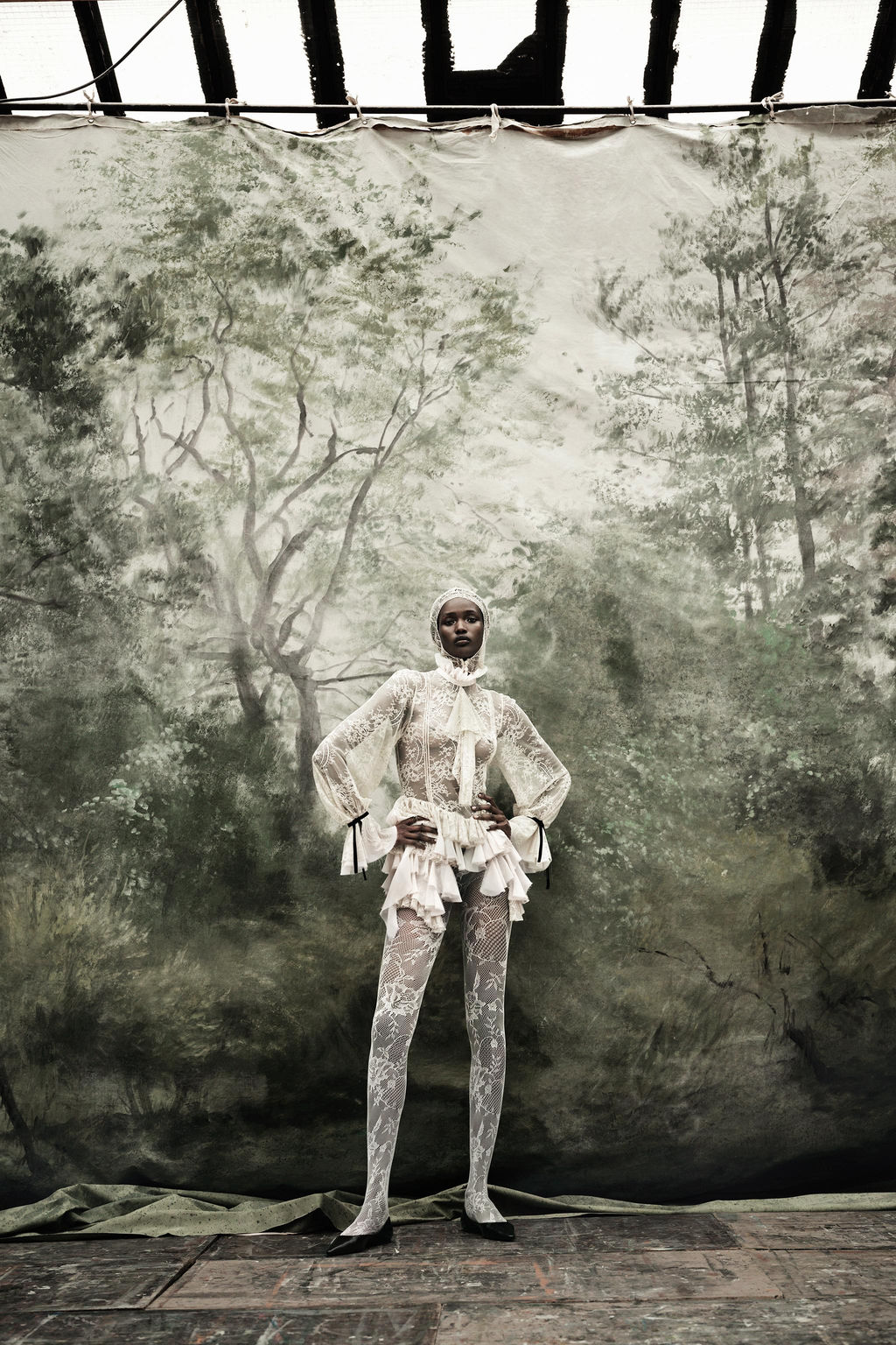 ZW COLLECTION LIMITED EDITION LACE RUFFLE TOP