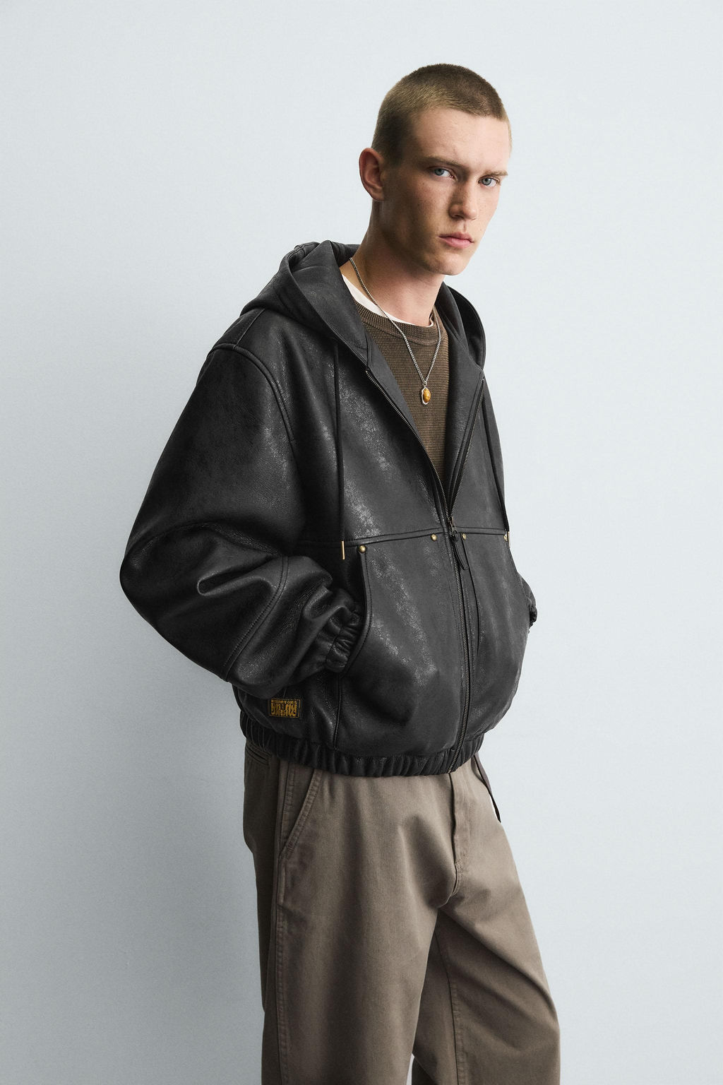 HOODED LEATHER EFFECT JACKET - Zara фото 6