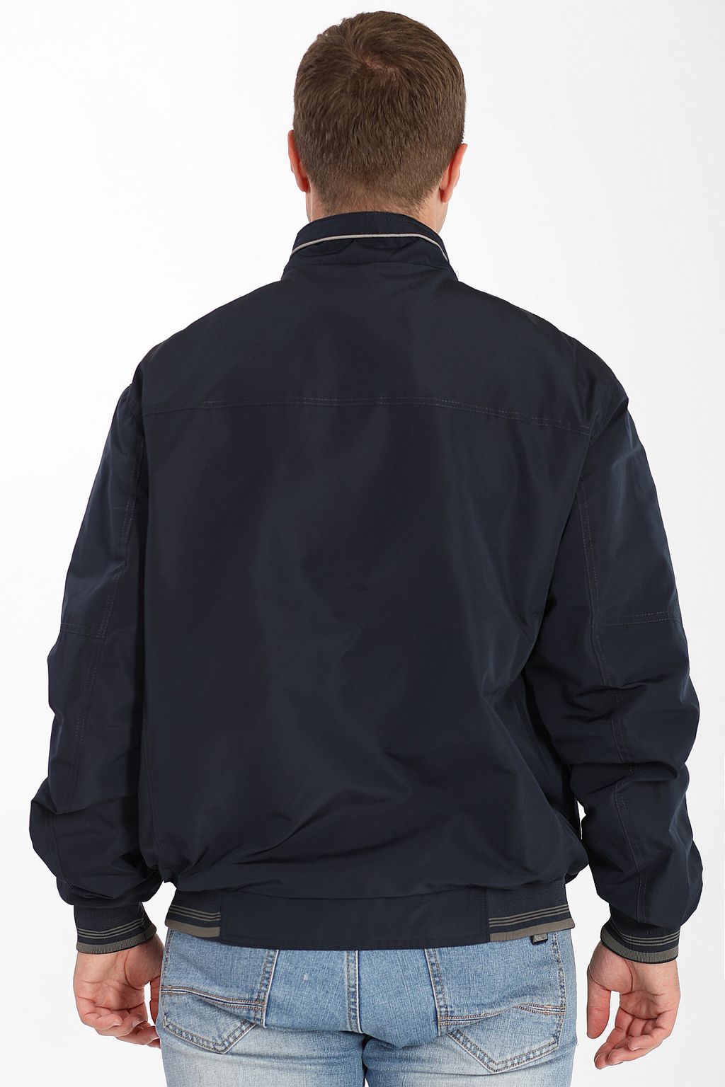 Ветровка мужская темно-синяя