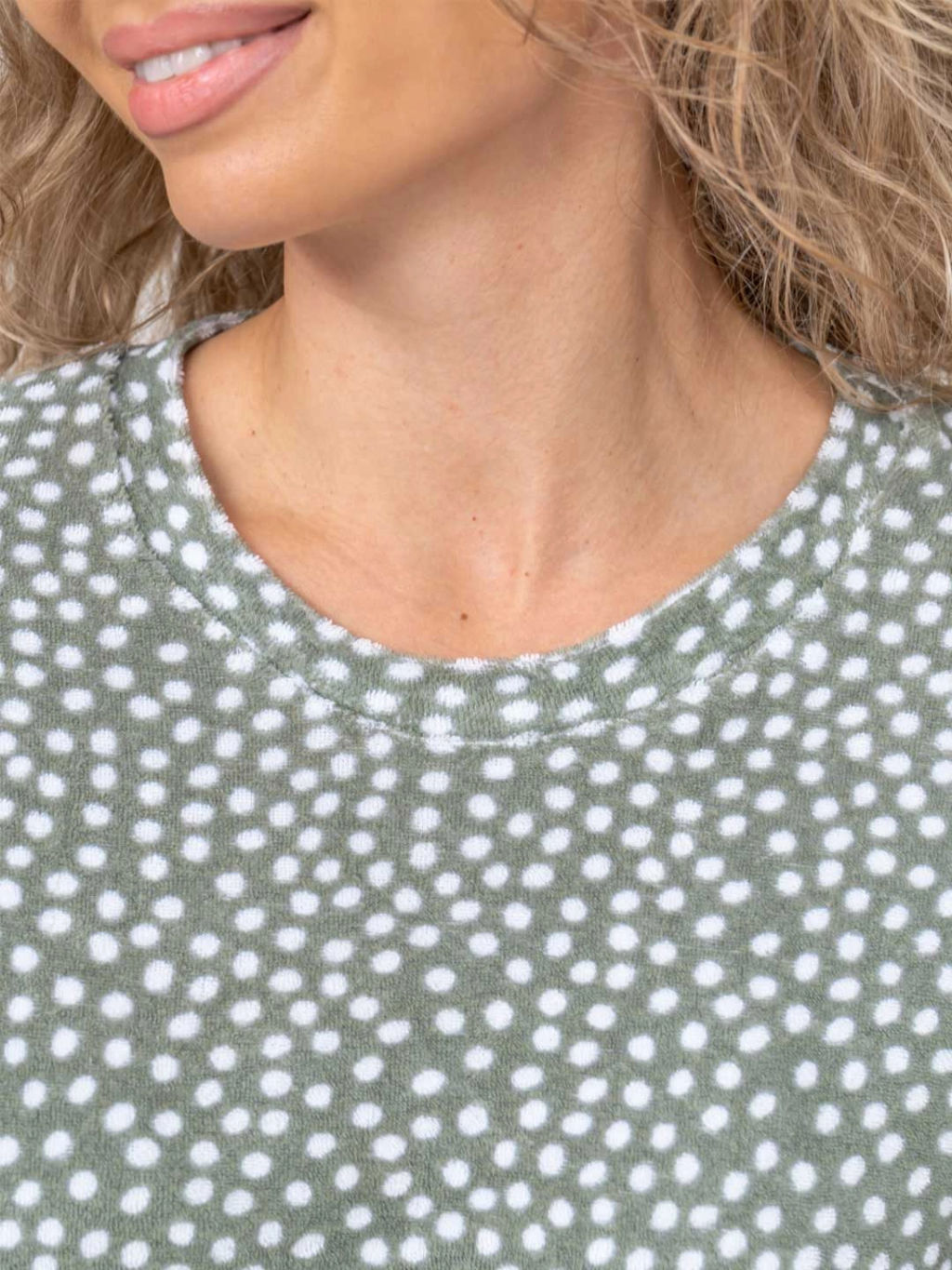 Костюм женский, цвет зеленый